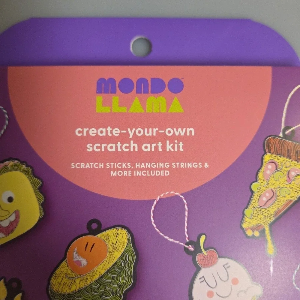 Mondo Llama Food Scratch Art Craft Kit Creative Kids Activity‎